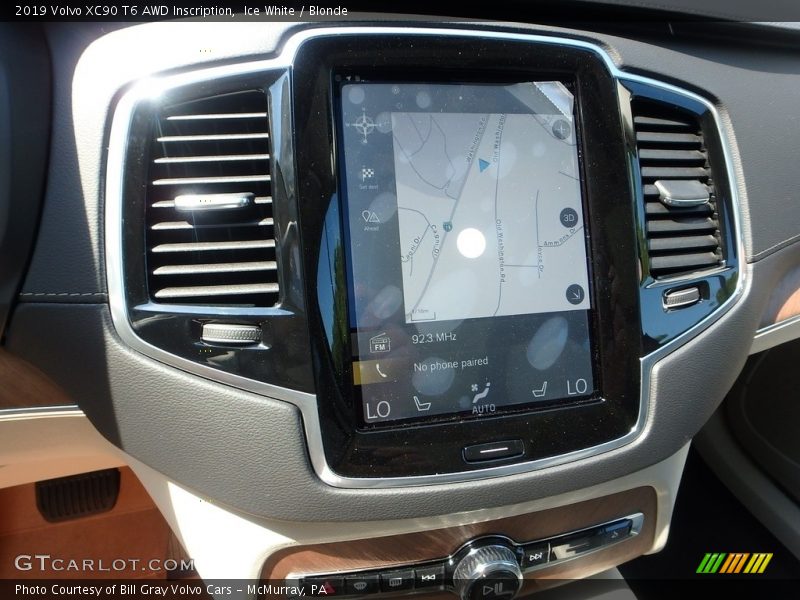 Ice White / Blonde 2019 Volvo XC90 T6 AWD Inscription