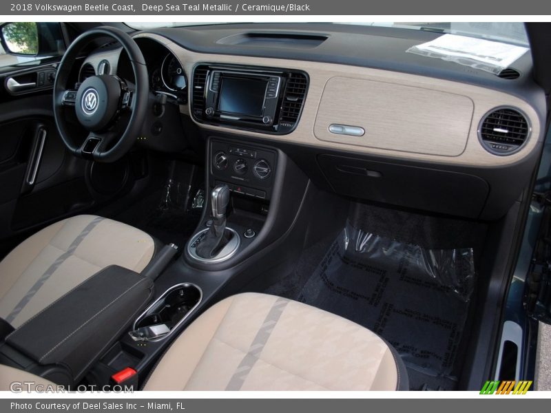 Deep Sea Teal Metallic / Ceramique/Black 2018 Volkswagen Beetle Coast