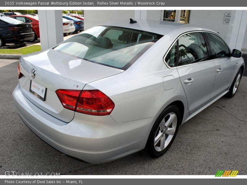 Reflex Silver Metallic / Moonrock Gray 2015 Volkswagen Passat Wolfsburg Edition Sedan