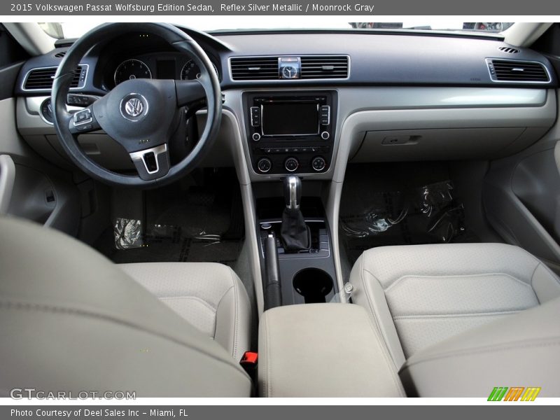 Reflex Silver Metallic / Moonrock Gray 2015 Volkswagen Passat Wolfsburg Edition Sedan