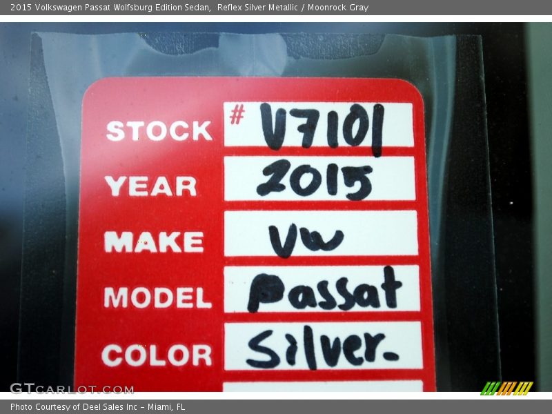 Reflex Silver Metallic / Moonrock Gray 2015 Volkswagen Passat Wolfsburg Edition Sedan