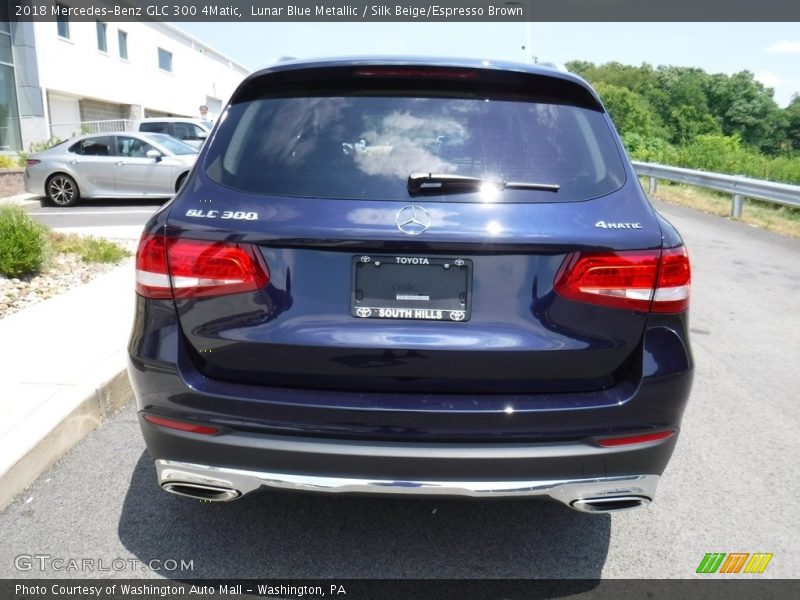 Lunar Blue Metallic / Silk Beige/Espresso Brown 2018 Mercedes-Benz GLC 300 4Matic