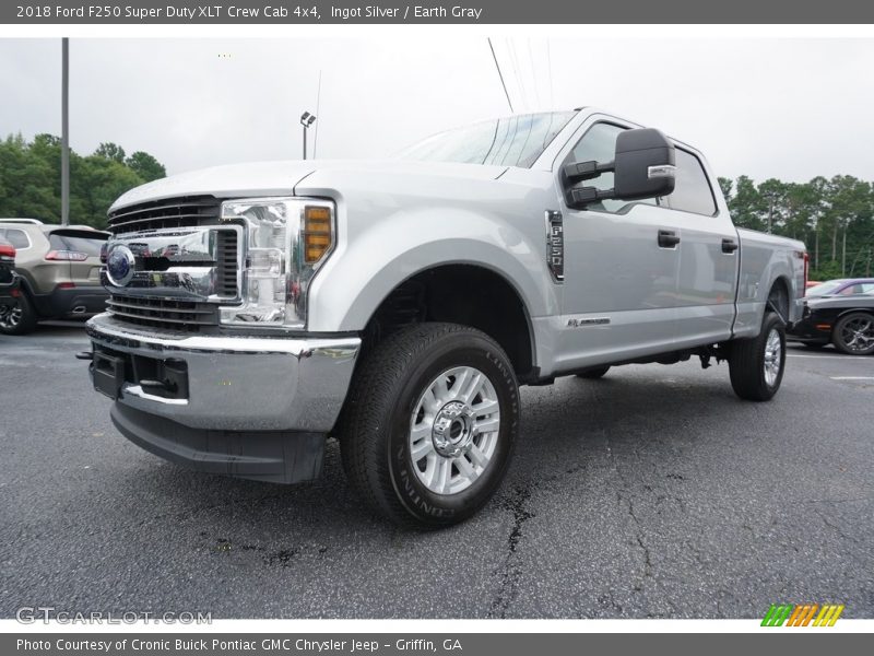 Ingot Silver / Earth Gray 2018 Ford F250 Super Duty XLT Crew Cab 4x4