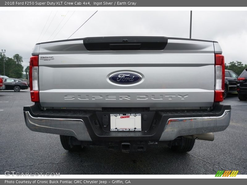 Ingot Silver / Earth Gray 2018 Ford F250 Super Duty XLT Crew Cab 4x4