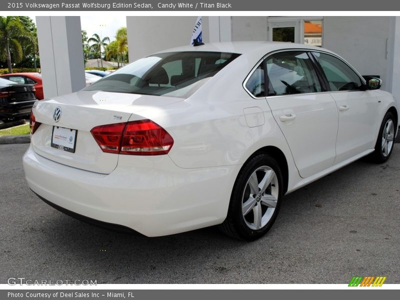 Candy White / Titan Black 2015 Volkswagen Passat Wolfsburg Edition Sedan