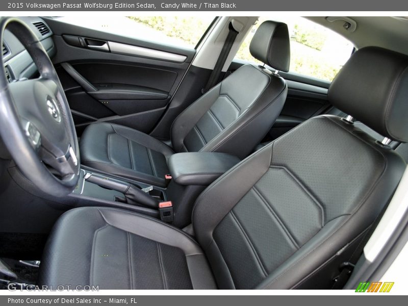 Candy White / Titan Black 2015 Volkswagen Passat Wolfsburg Edition Sedan