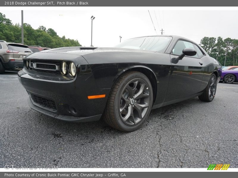 Pitch Black / Black 2018 Dodge Challenger SXT