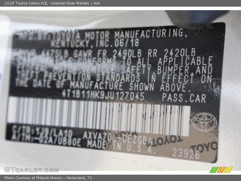 Celestial Silver Metallic / Ash 2018 Toyota Camry XLE