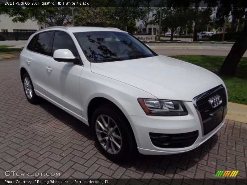 Ibis White / Black 2011 Audi Q5 2.0T quattro