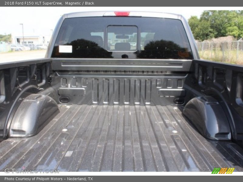 Magnetic / Black 2018 Ford F150 XLT SuperCrew
