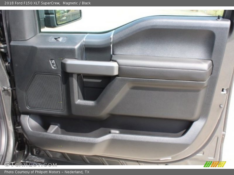 Magnetic / Black 2018 Ford F150 XLT SuperCrew