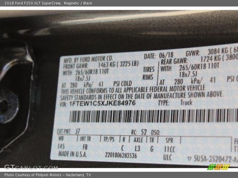 Magnetic / Black 2018 Ford F150 XLT SuperCrew