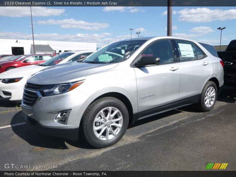 Front 3/4 View of 2019 Equinox LS