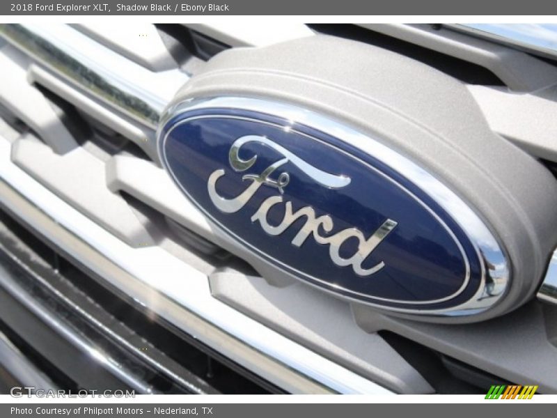 Shadow Black / Ebony Black 2018 Ford Explorer XLT