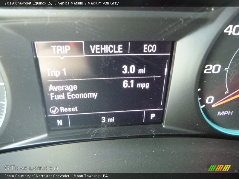 Silver Ice Metallic / Medium Ash Gray 2019 Chevrolet Equinox LS