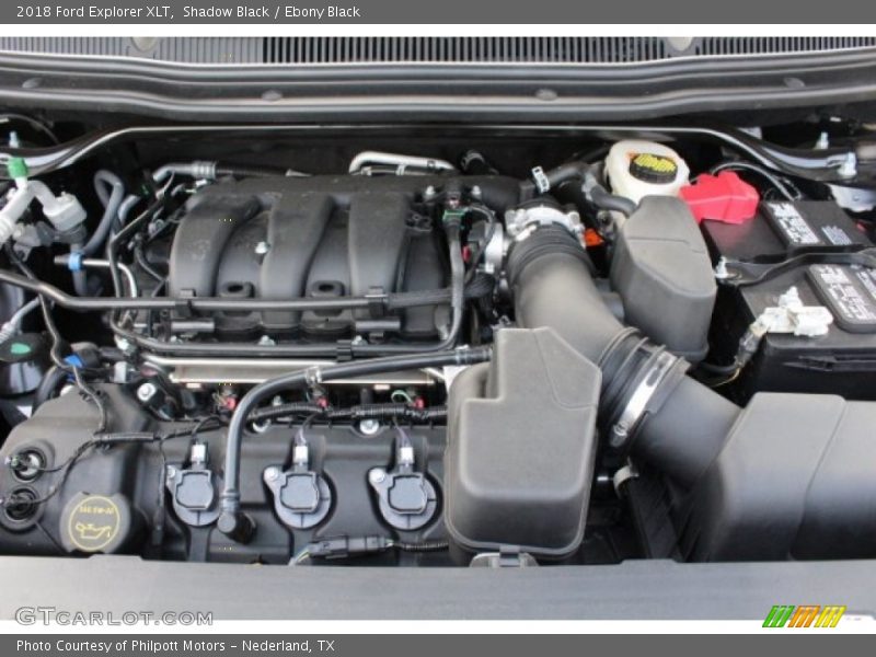 Shadow Black / Ebony Black 2018 Ford Explorer XLT