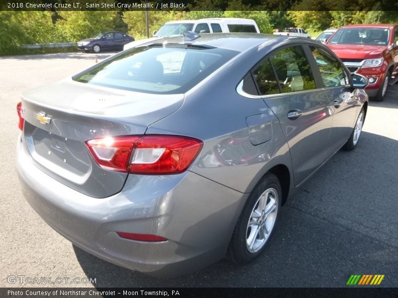Satin Steel Gray Metallic / Jet Black 2018 Chevrolet Cruze LT