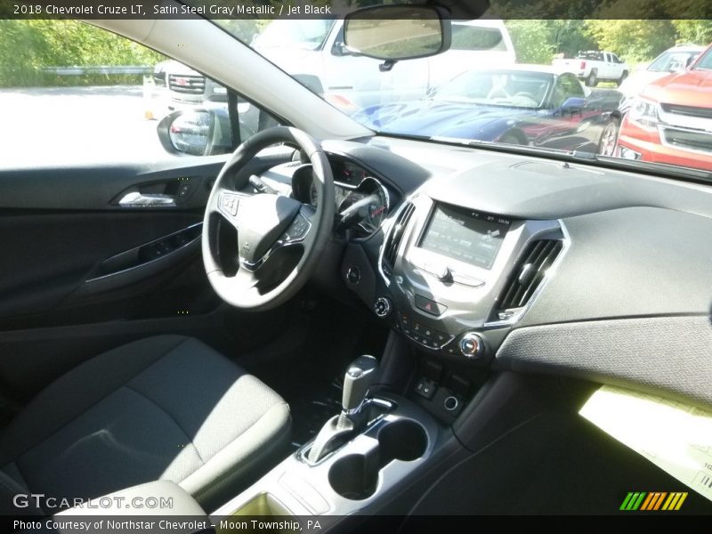 Satin Steel Gray Metallic / Jet Black 2018 Chevrolet Cruze LT