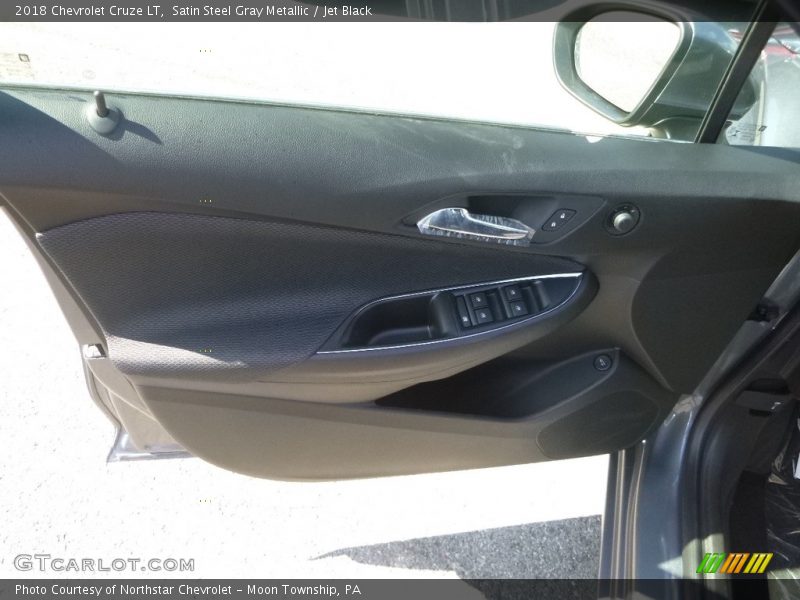 Satin Steel Gray Metallic / Jet Black 2018 Chevrolet Cruze LT