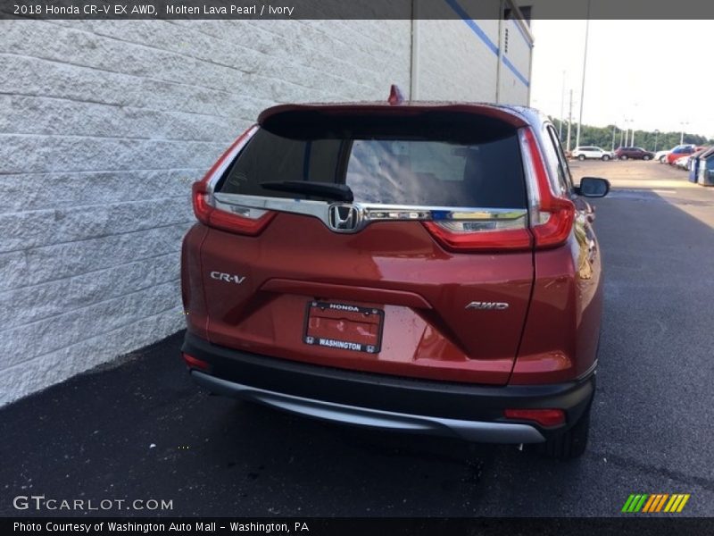 Molten Lava Pearl / Ivory 2018 Honda CR-V EX AWD