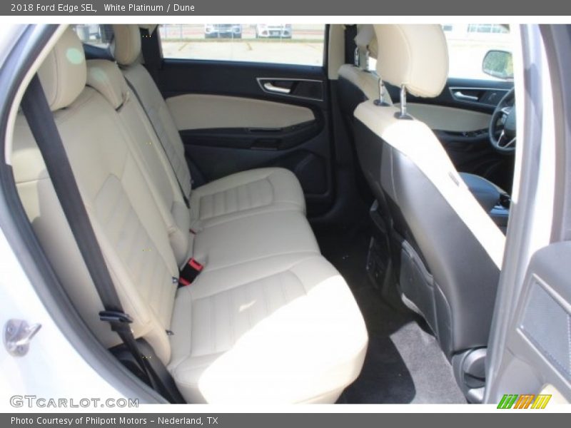 White Platinum / Dune 2018 Ford Edge SEL