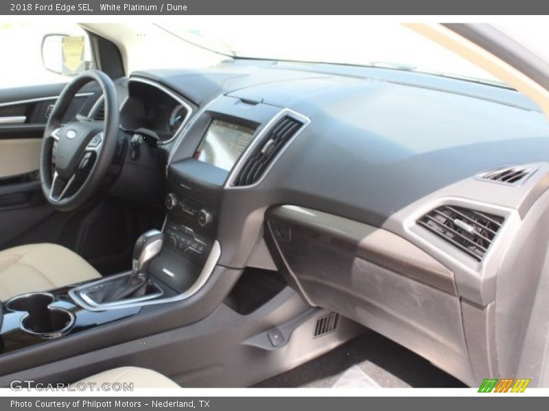 White Platinum / Dune 2018 Ford Edge SEL