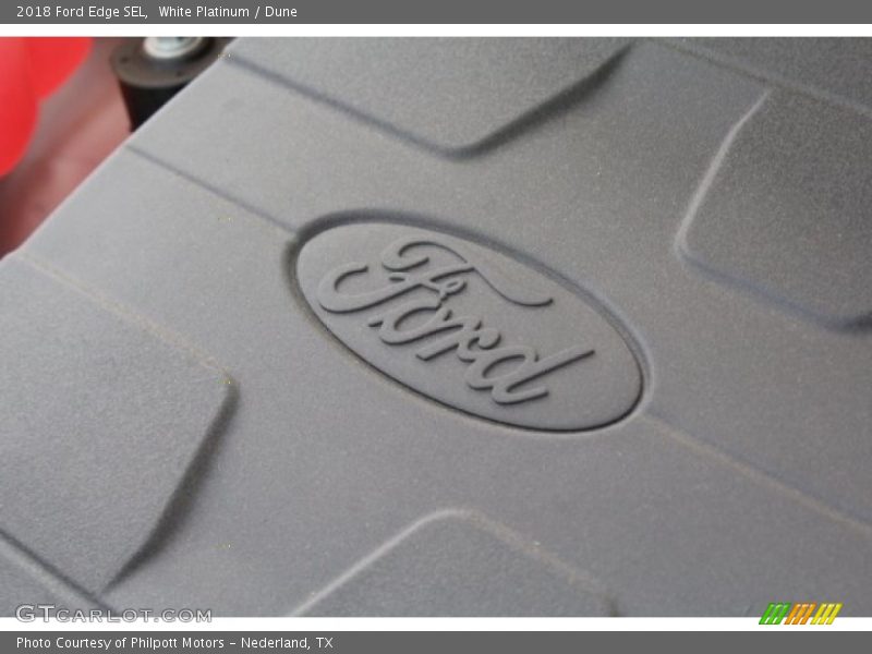 White Platinum / Dune 2018 Ford Edge SEL