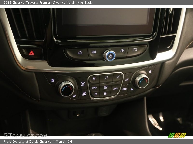 Silver Ice Metallic / Jet Black 2018 Chevrolet Traverse Premier
