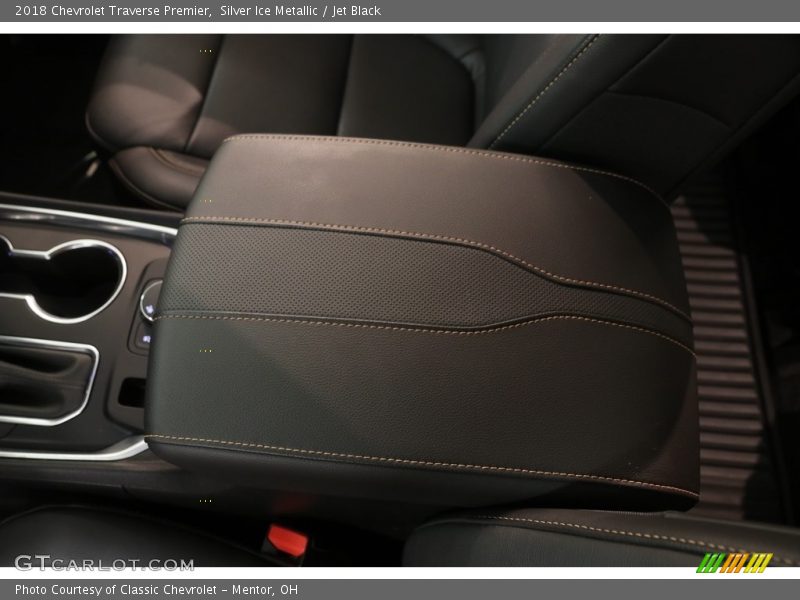 Silver Ice Metallic / Jet Black 2018 Chevrolet Traverse Premier