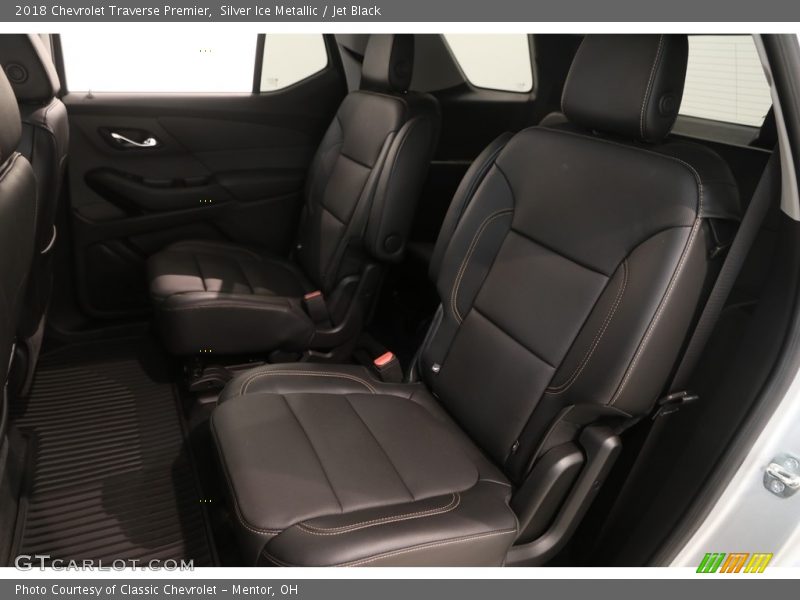 Silver Ice Metallic / Jet Black 2018 Chevrolet Traverse Premier