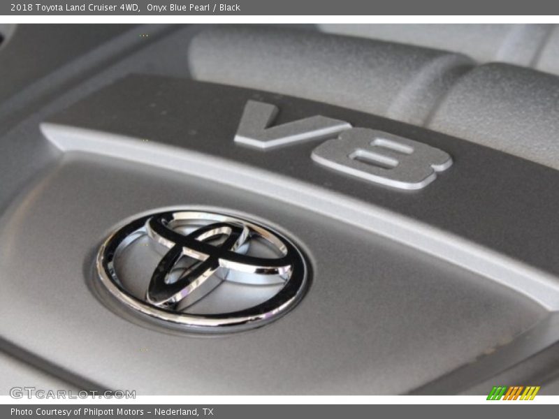 Onyx Blue Pearl / Black 2018 Toyota Land Cruiser 4WD