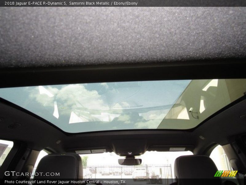 Santorini Black Metallic / Ebony/Ebony 2018 Jaguar E-PACE R-Dynamic S