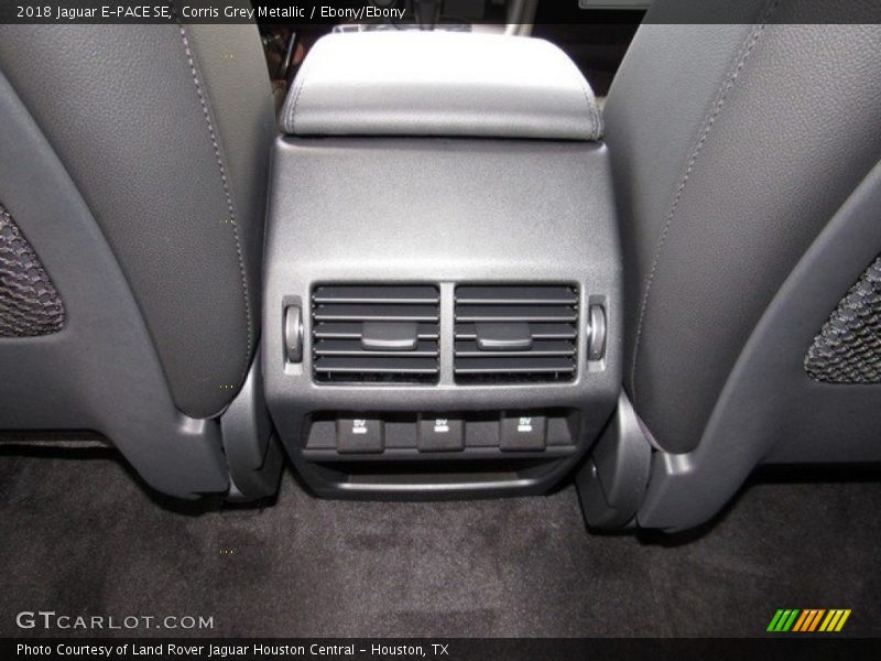 Corris Grey Metallic / Ebony/Ebony 2018 Jaguar E-PACE SE