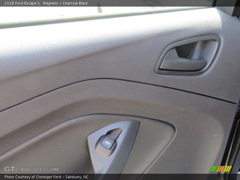 Magnetic / Charcoal Black 2018 Ford Escape S