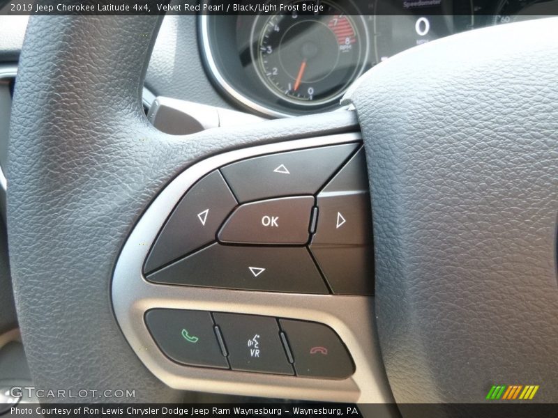 Velvet Red Pearl / Black/Light Frost Beige 2019 Jeep Cherokee Latitude 4x4