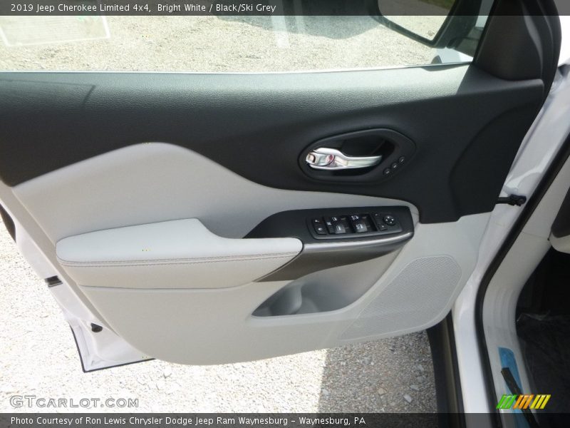 Bright White / Black/Ski Grey 2019 Jeep Cherokee Limited 4x4