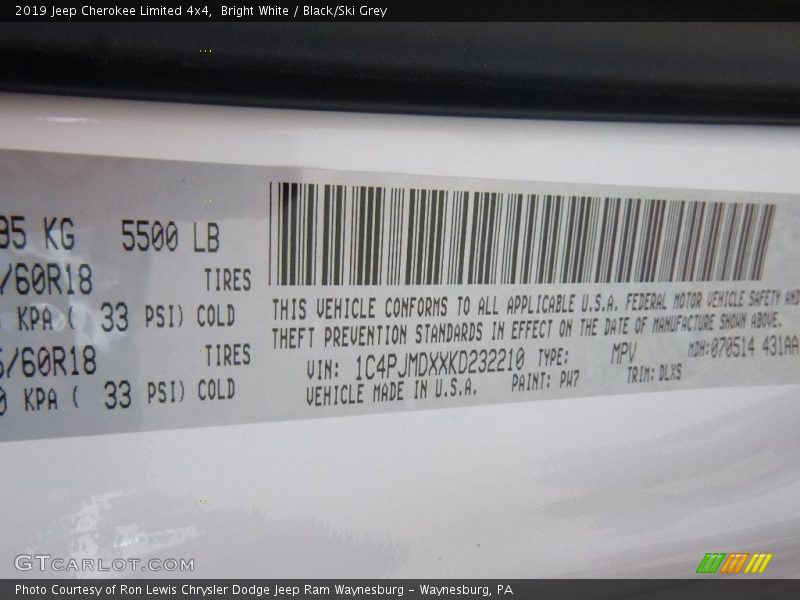 Bright White / Black/Ski Grey 2019 Jeep Cherokee Limited 4x4