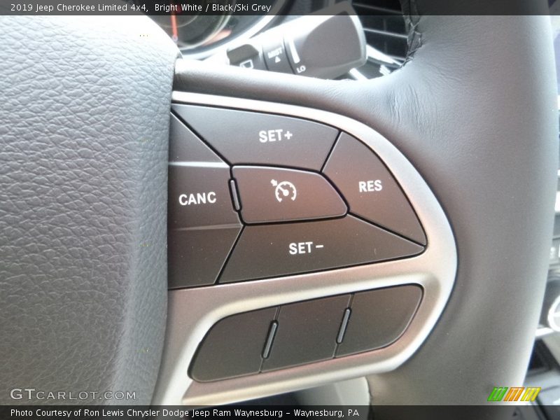 Bright White / Black/Ski Grey 2019 Jeep Cherokee Limited 4x4