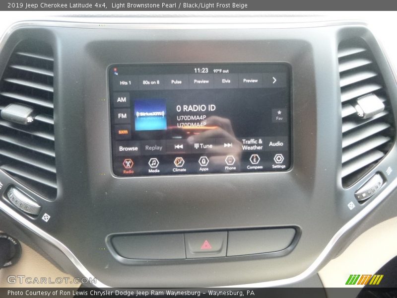 Light Brownstone Pearl / Black/Light Frost Beige 2019 Jeep Cherokee Latitude 4x4