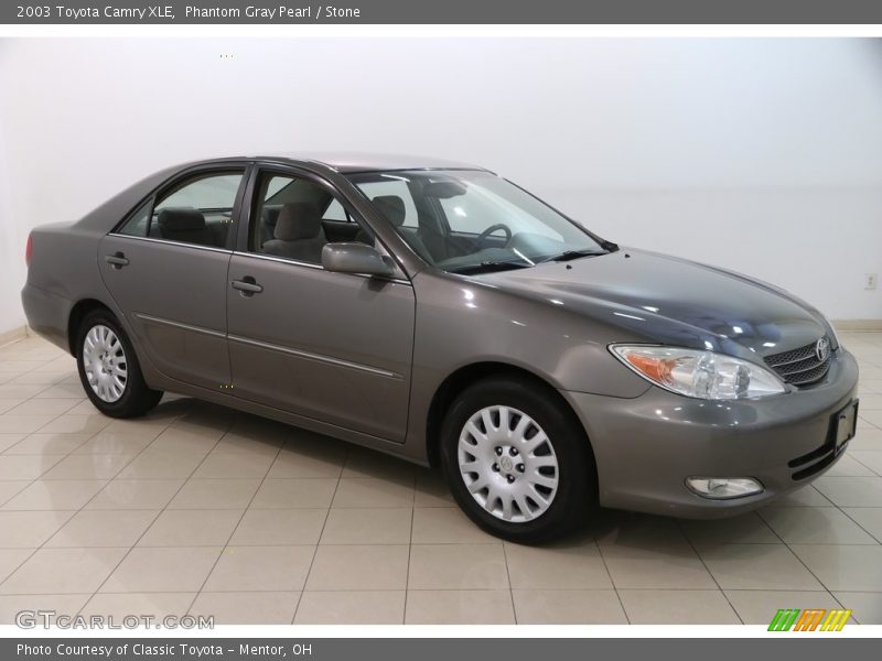 Phantom Gray Pearl / Stone 2003 Toyota Camry XLE