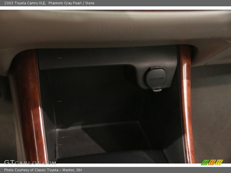 Phantom Gray Pearl / Stone 2003 Toyota Camry XLE
