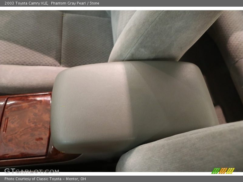 Phantom Gray Pearl / Stone 2003 Toyota Camry XLE