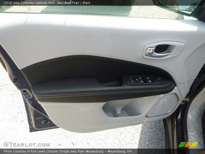 Jazz Blue Pearl / Black 2018 Jeep Compass Latitude 4x4