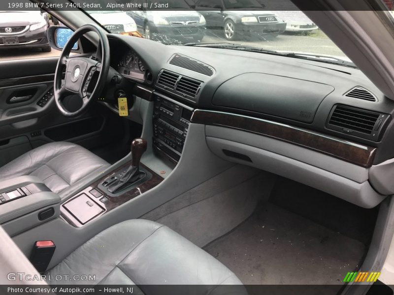 Alpine White III / Sand 1998 BMW 7 Series 740iL Sedan