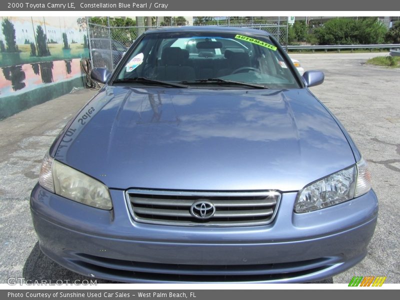 Constellation Blue Pearl / Gray 2000 Toyota Camry LE