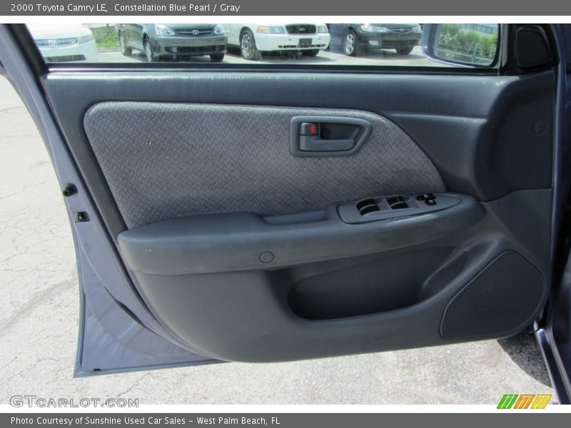 Constellation Blue Pearl / Gray 2000 Toyota Camry LE