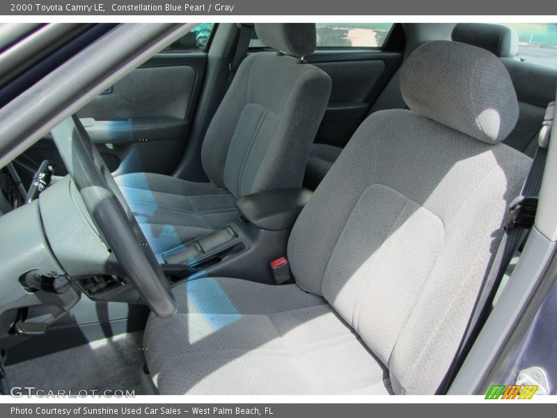 Constellation Blue Pearl / Gray 2000 Toyota Camry LE