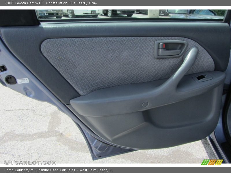 Constellation Blue Pearl / Gray 2000 Toyota Camry LE