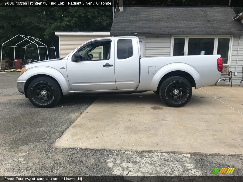 Radiant Silver / Graphite 2008 Nissan Frontier XE King Cab