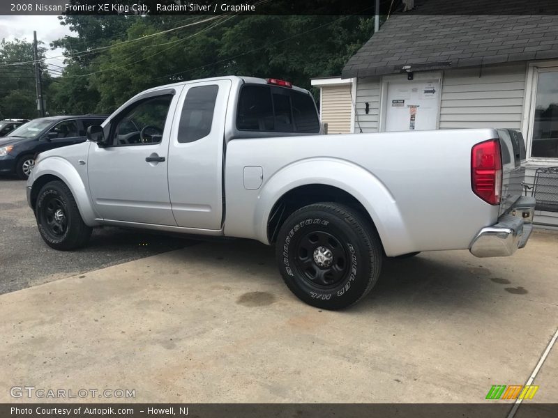 Radiant Silver / Graphite 2008 Nissan Frontier XE King Cab